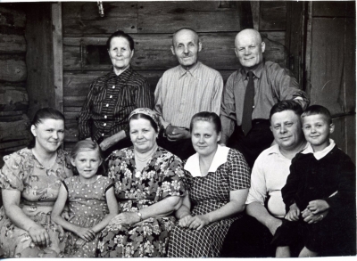 в родной деревне Борисова 1958